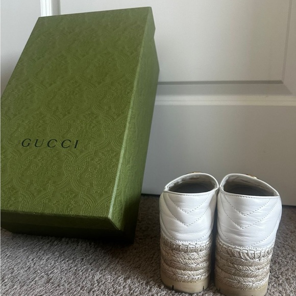 Women’s Gucci Platforms - Picture 2 of 4